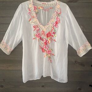 Johnny Was Light Grey Embroidered V-Neck Tunic